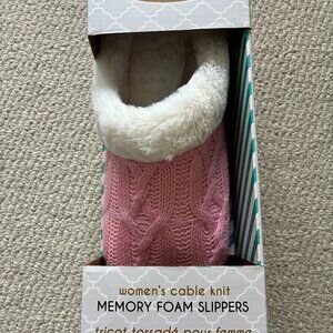 NEW in original box. Women's Slippers. Pink cable knit Memory Foam.  Size M